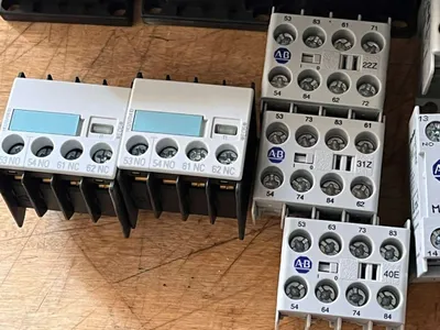 BVTUCMDY DC-Schütz 200A SW85M 12V 24V 48V 60V 1NO Magnetisches BVTUCMDY DC-Schütz 200A SW85M 12V 24V 48V 60V 1NO Magnetisches