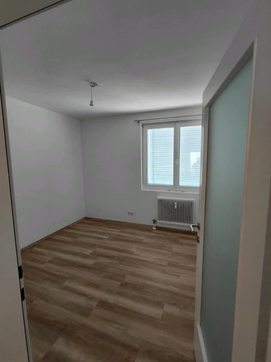 Licht durchflutete 3-Zimmerwohnung - Ansicht 3