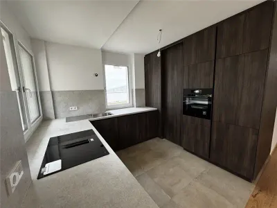 4-Zimmer-Wohnung mieten in Graz – 107 m², € 2.290 – Bild 3 von 16