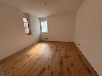 4-Zimmer-Wohnung mieten in Graz – 107 m², € 2.290 – Bild 10 von 16