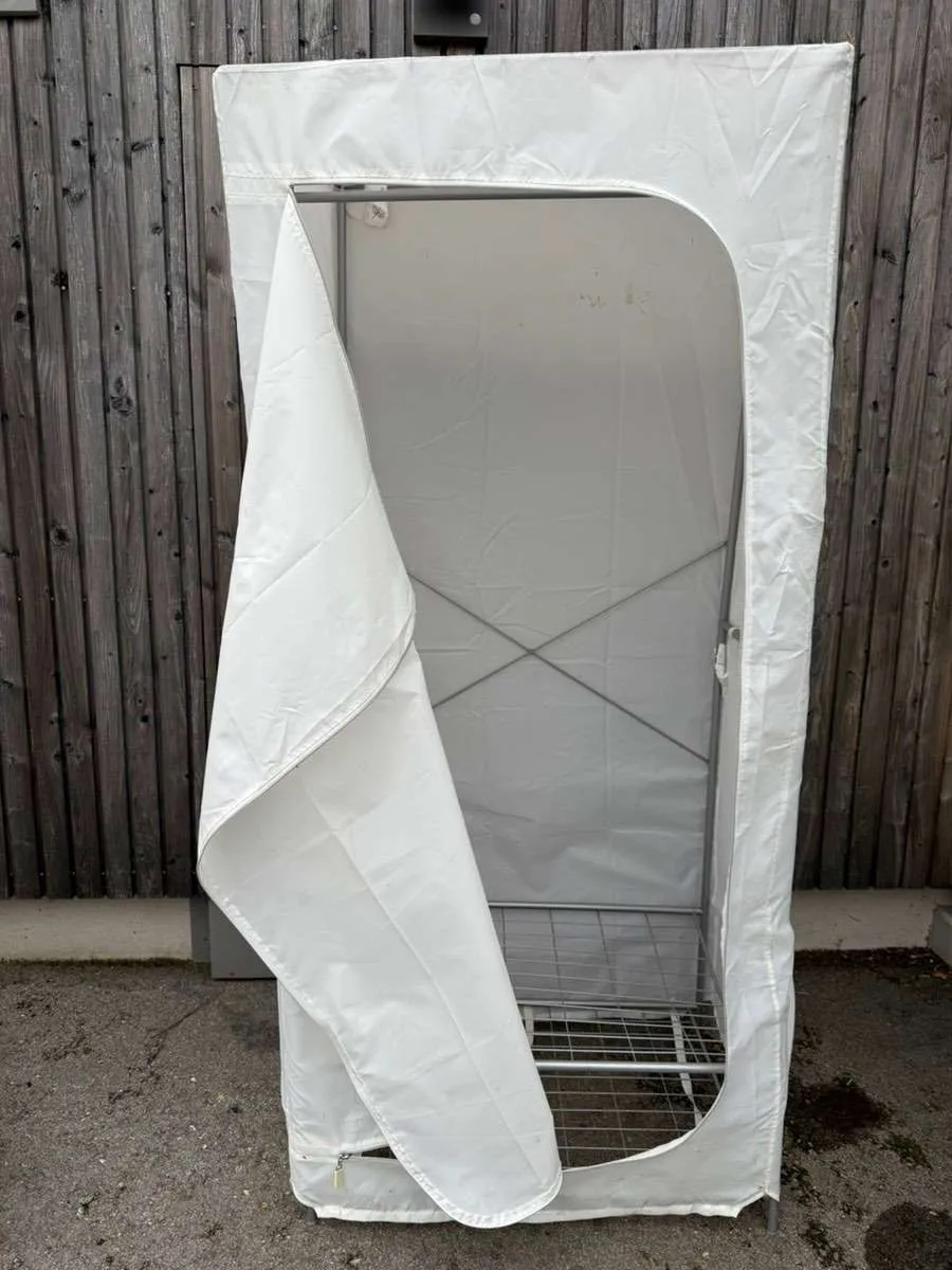 Ikea Stoffschrank, € 5,- (4101 Feldkirchen an der Donau)