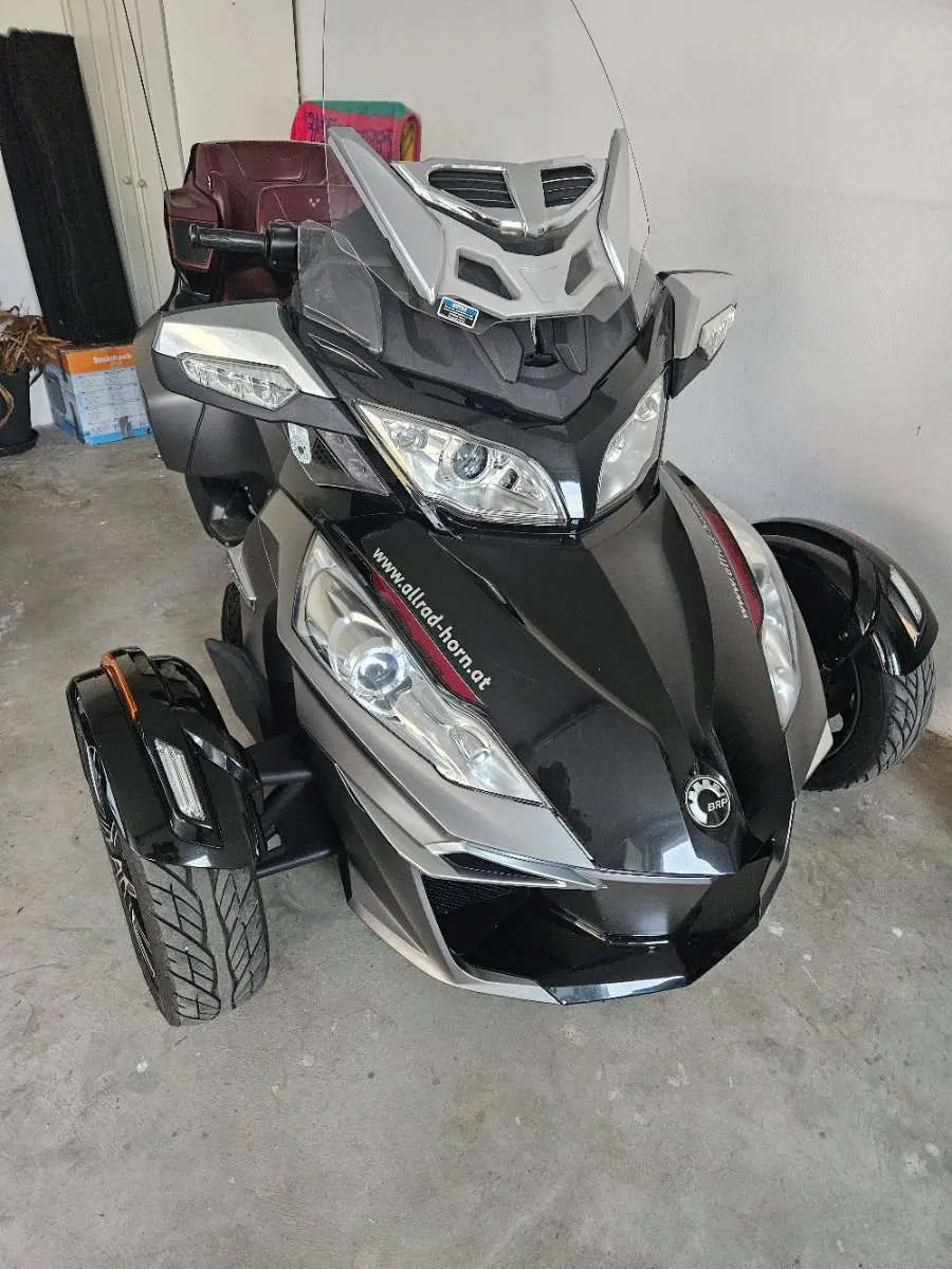 Can-Am Spyder