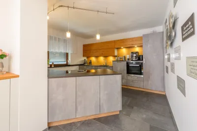 10-Zimmer-Gewerbeimmobilie kaufen in Gmunden – 359 m², € 698.000 – Bild 7 von 22