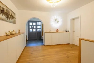 10-Zimmer-Gewerbeimmobilie kaufen in Gmunden – 359 m², € 698.000 – Bild 4 von 22