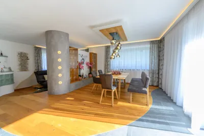 10-Zimmer-Gewerbeimmobilie kaufen in Gmunden – 359 m², € 698.000 – Bild 6 von 22