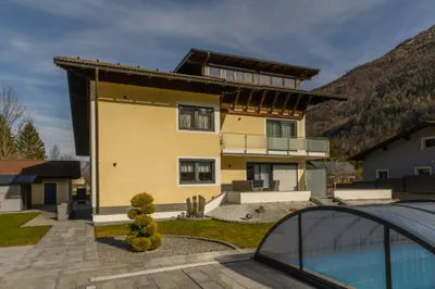 10-Zimmer-Gewerbeimmobilie kaufen in Gmunden – 359 m², € 698.000 – Bild 3 von 22