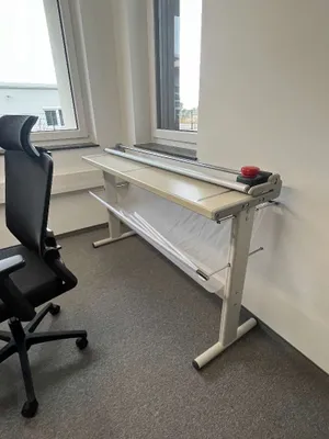 2-Zimmer-Gewerbeimmobilie mieten in Baden – 60 m², € 505 – Bild 7 von 8
