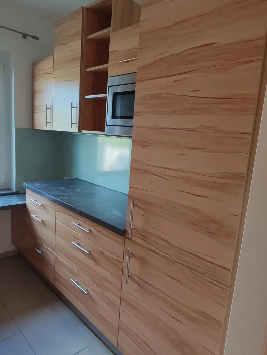 Ruhige Singlewohnung (BK, Heizung, Strom im Mietpreis enthalten) – pohled 3