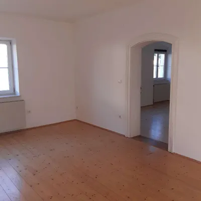 4-Zimmer-Wohnung mieten in Linz Land – 110 m², € 980 – Bild 11 von 19
