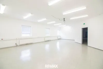 7-Zimmer-Gewerbeimmobilie mieten in Kirchdorf an der Krems – 307 m², € 2.449 – Bild 7 von 10
