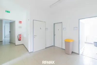 7-Zimmer-Gewerbeimmobilie mieten in Kirchdorf an der Krems – 307 m², € 2.449 – Bild 10 von 10