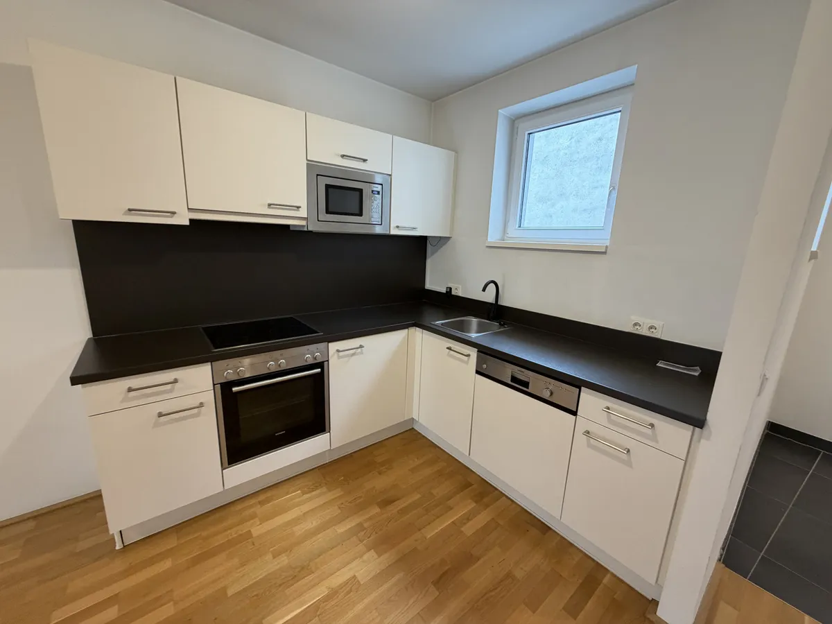 Tolle 2-Zimmer-Wohnung mit Balkon in unmittelbarer Nähe zum Rochusmarkt - Ansicht 3