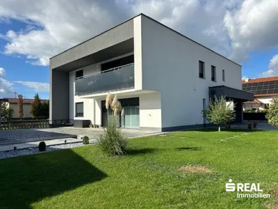 Haus kaufen in Linz Land – 238 m², € 925.000
