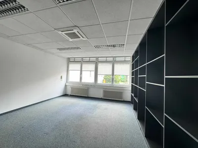 Gewerbeimmobilie mieten in Wien – 346 m², € 12 – Bild 4 von 11