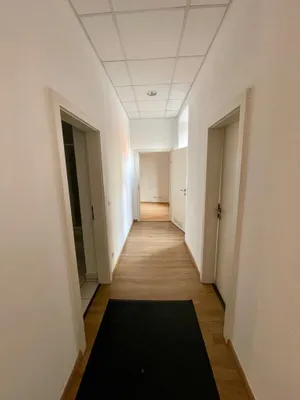 6-Zimmer-Gewerbeimmobilie mieten in Wien – 137 m², € 3.134 – Bild 10 von 18