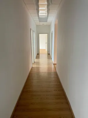6-Zimmer-Gewerbeimmobilie mieten in Wien – 137 m², € 3.134 – Bild 13 von 18
