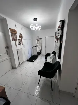 Provisionsfreie 4-Zimmer-Wohnung (ohne Makler) mit Wintergarten in Top-Lage nahe Schloss Schönbrunn-