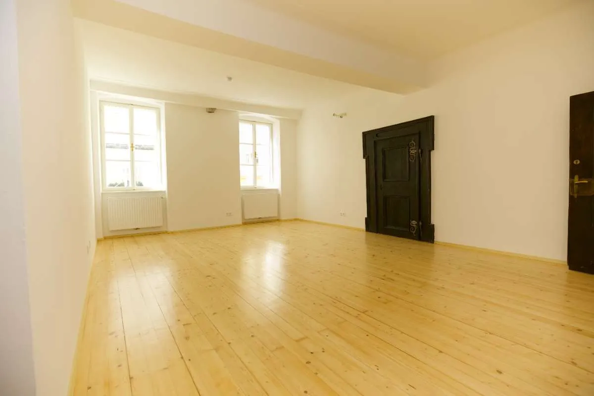 Wunderschöne Wohnung in Welser Innenstadt - auch für Studenten – pohled 3