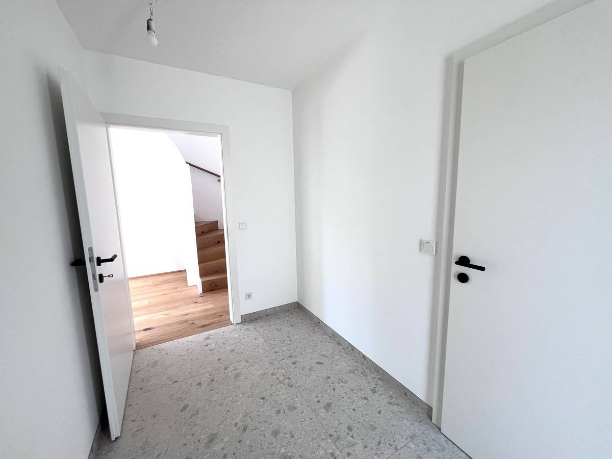 Erstbezug - Einfamilienhaus - Ansicht 3