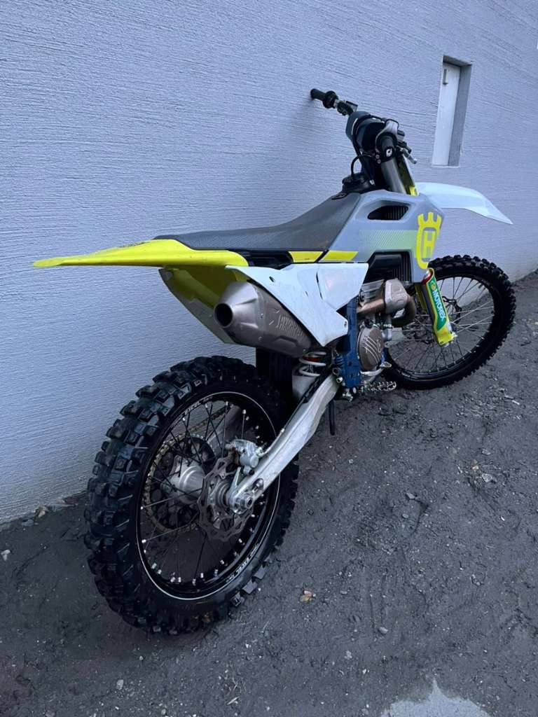 Husqvarna FC 250 Motocross