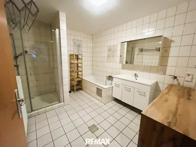6-Zimmer-Haus kaufen in Neunkirchen – 202 m², € 395.000 – Bild 26 von 38