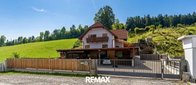 6-Zimmer-Haus kaufen in Neunkirchen – 202 m², € 395.000 – Bild 2 von 38