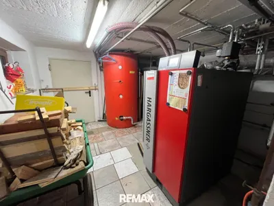 6-Zimmer-Haus kaufen in Neunkirchen – 202 m², € 395.000 – Bild 32 von 38