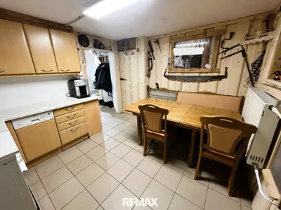 6-Zimmer-Haus kaufen in Neunkirchen – 202 m², € 395.000 – Bild 31 von 38