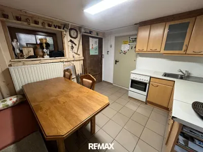 6-Zimmer-Haus kaufen in Neunkirchen – 202 m², € 395.000 – Bild 30 von 38