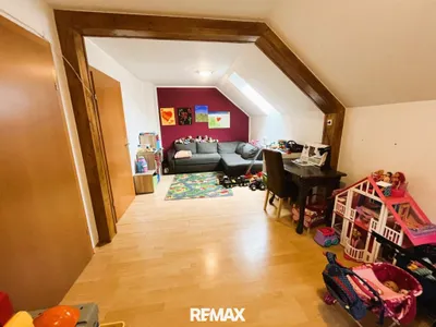 6-Zimmer-Haus kaufen in Neunkirchen – 202 m², € 395.000 – Bild 16 von 38