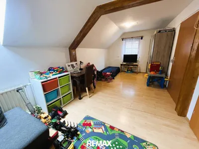 6-Zimmer-Haus kaufen in Neunkirchen – 202 m², € 395.000 – Bild 15 von 38