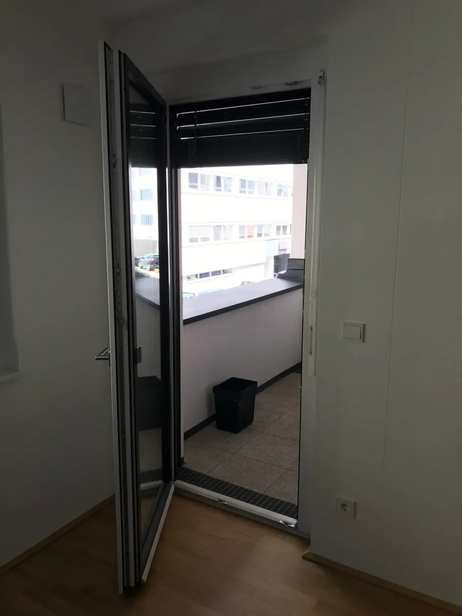 Möblierte 2-Zimmer-Neubauwohnung privat zu verkaufen - Ansicht 3