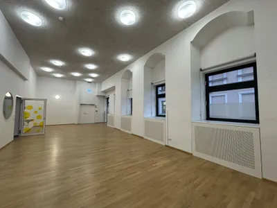 Gewerbeimmobilie mieten in Wien – 736 m², € 9.196 – Bild 2 von 12