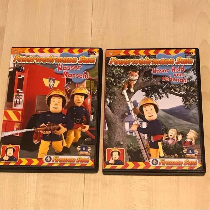 2 Stk. DVDs Feuerwehrmann Sam (Wasser Marsch / Unser Held von nebenan)