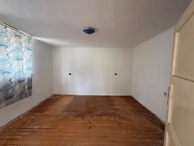 2-Zimmer-Gewerbeimmobilie mieten in Mödling – 33 m², € 330 – Bild 3 von 4