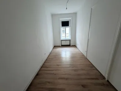 8-Zimmer-Wohnung mieten in Graz – 157,16 m², € 2.000 – Bild 8 von 18