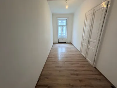 8-Zimmer-Wohnung mieten in Graz – 157,16 m², € 2.000 – Bild 12 von 18