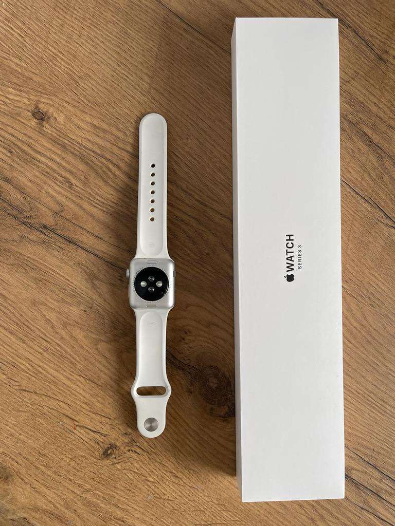 Apple Watch popular Series 3 38 mm Smart Watch