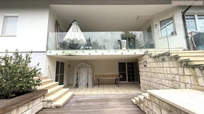 7-Zimmer-Haus kaufen in Eisenstadt - Umgebung – 232,31 m², € 599.000 – Bild 8 von 27
