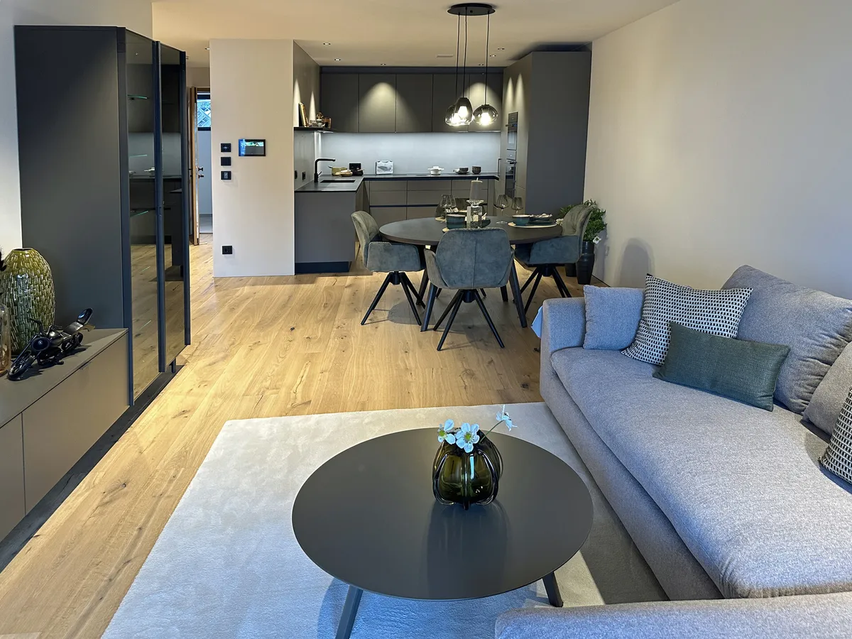 Hochwertige möblierte Apartments im Zentrum - Ansicht 2