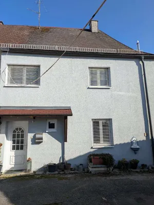 4-Zimmer-Haus kaufen in Gmunden – 140 m², € 155.000