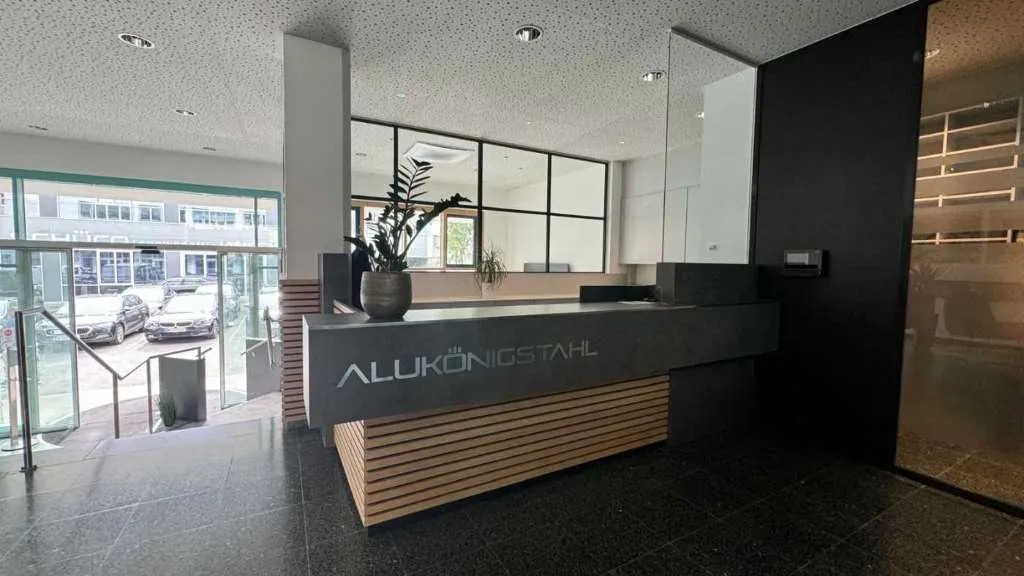 Bürofläche in modernem Gebäude zur Untermiete! - Widok 2