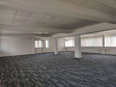 7-Zimmer-Gewerbeimmobilie mieten in Wien – 450 m², € 8