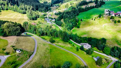 Grundstück kaufen in Gmunden – 1 518 m², € 199.000 – Bild 2 von 10