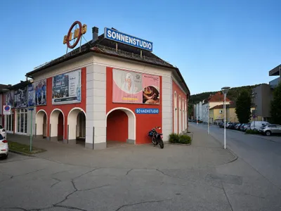 Gewerbeimmobilie kaufen in Sankt Veit an der Glan – 177 m², € 134.400 – Bild 1 von 15
