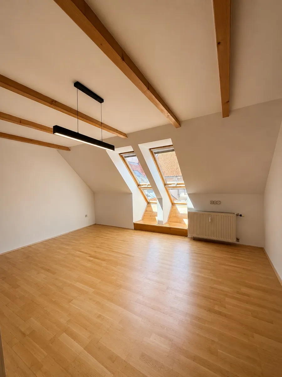 Neu saniert - Ruhige, helle Wohnung in zentraler Lage in Voitsberg – pohled 2