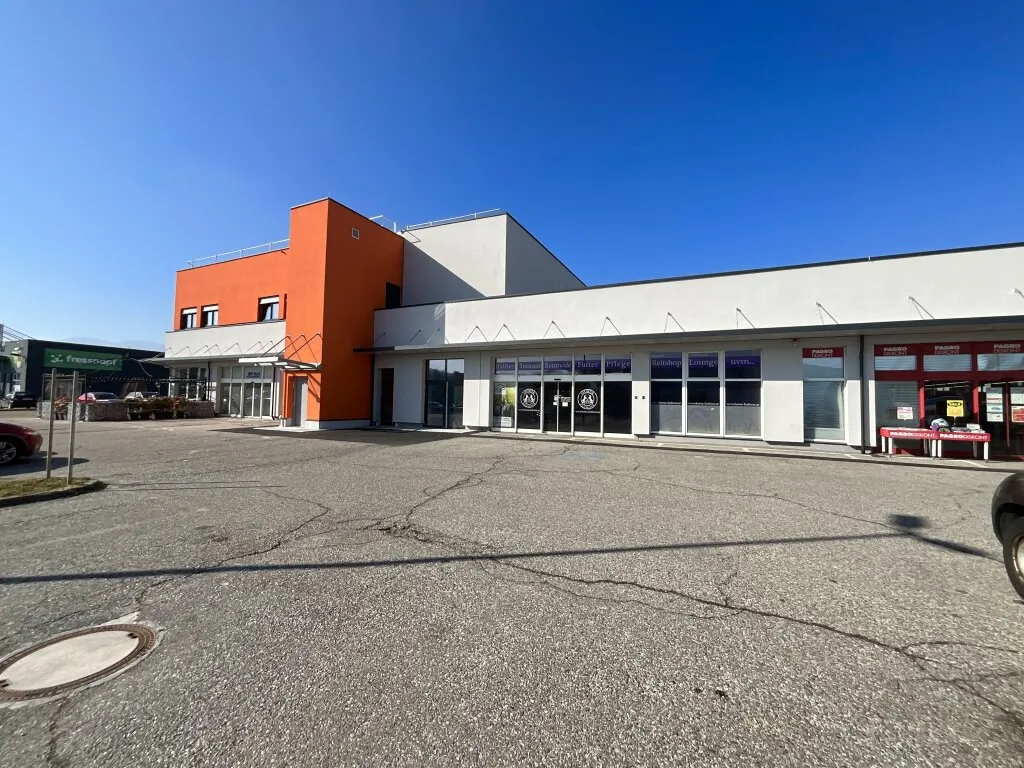 TOP GESCHÄFTSFLÄCHEN (MIT GRÖSSEN ZWISCHEN 112 m² - 672 m²) MIT SEHR VIELEN MÖGLICHKEITEN UND POTENTIAL IM GUT FREQUENTIERTEN VILLACHER GEWERBEGEBIET "MARIA-GAILER-STRASSE" - Ansicht 2