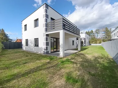 5-Zimmer-Haus kaufen in Neunkirchen – 131,47 m², € 555.000 – Bild 7 von 22