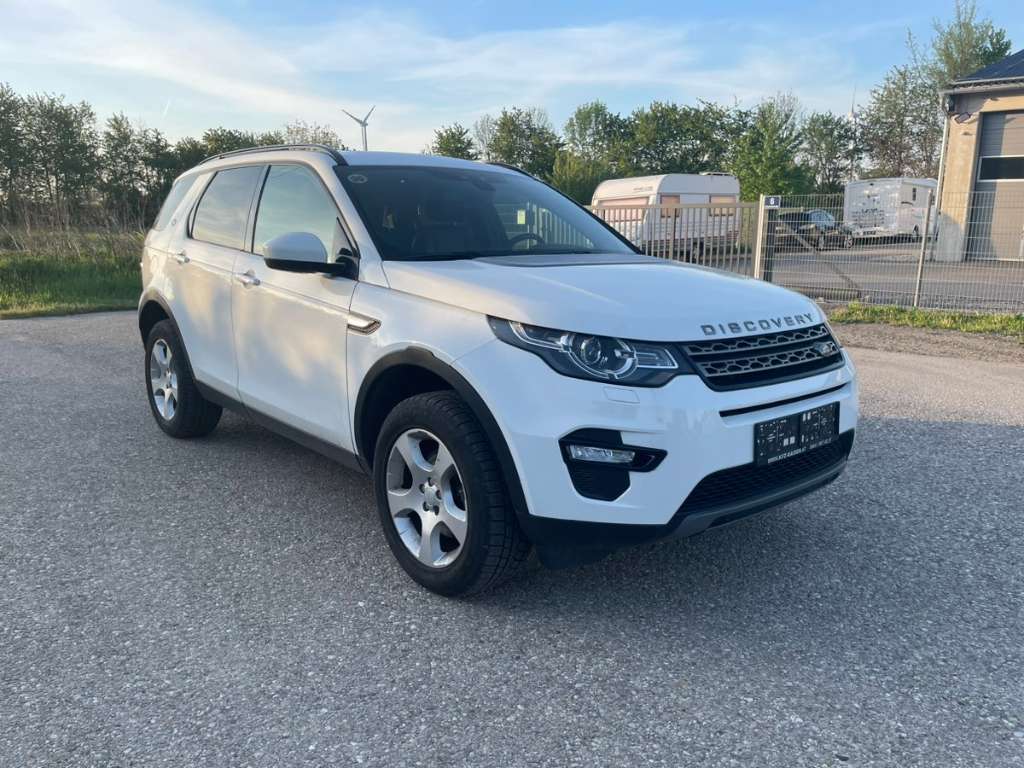 Land Rover Discovery Sport 2,0 Td4 SUV / Geländewagen