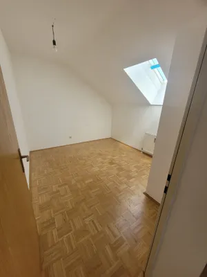 3-Zimmer-Wohnung mieten in Linz Land – 66 m², € 975 – Bild 3 von 7